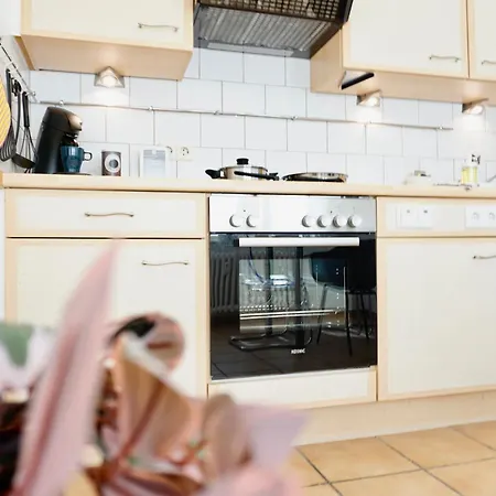 דירה Stylisches Fuer Max 5 Personen In Naehe Zum Hbf Und Koblenzer-innenstadt *