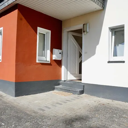 דירה Stylisches Fuer Max 5 Personen In Naehe Zum Hbf Und Koblenzer-innenstadt *